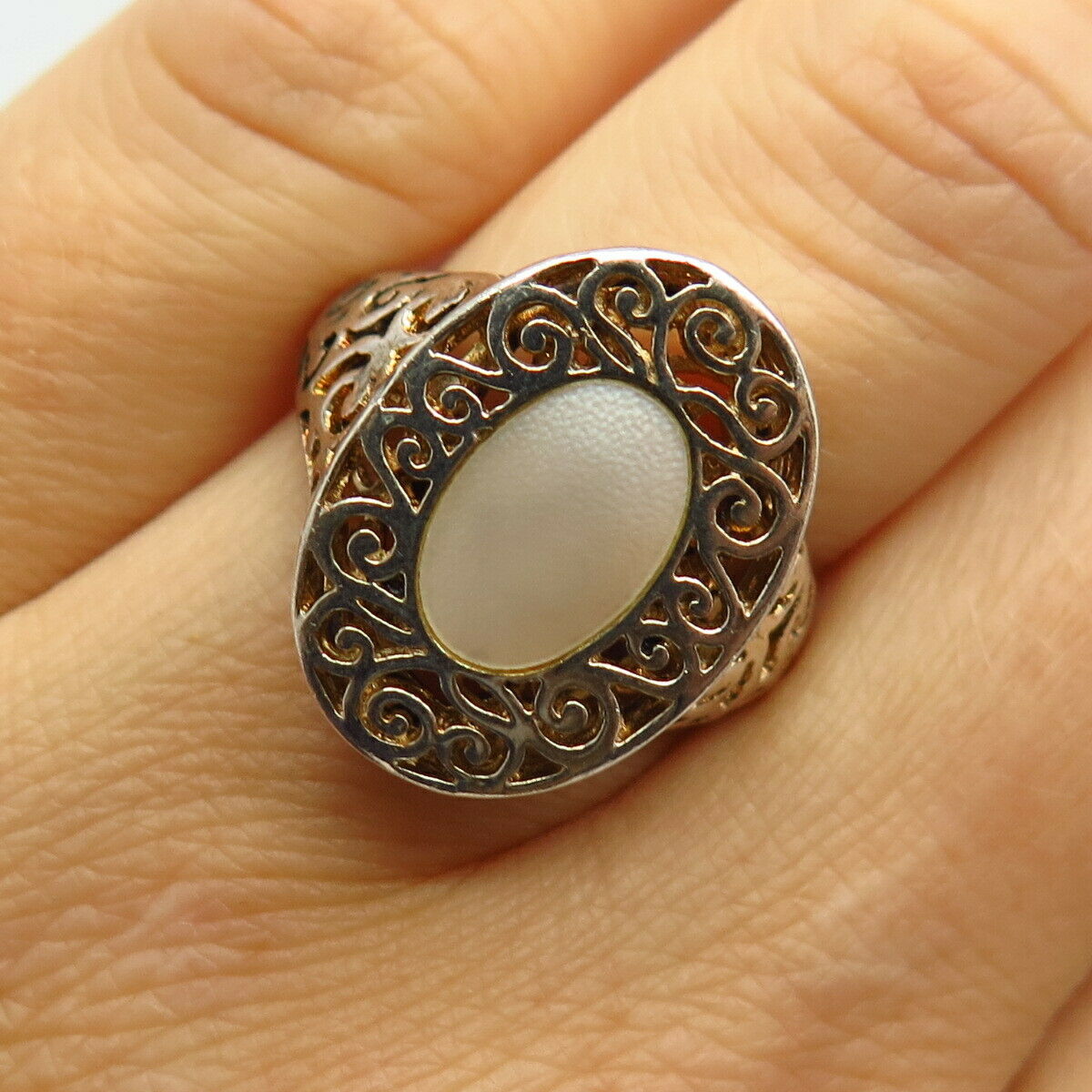 925 Sterling Silver Real Mother-of-pearl Swirl Design Wide Ring Size 7