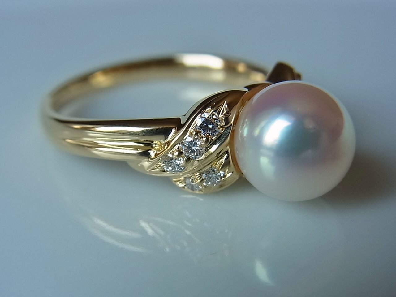 New Mikimoto Japan Akoya Pearl Diamond Ring 18k