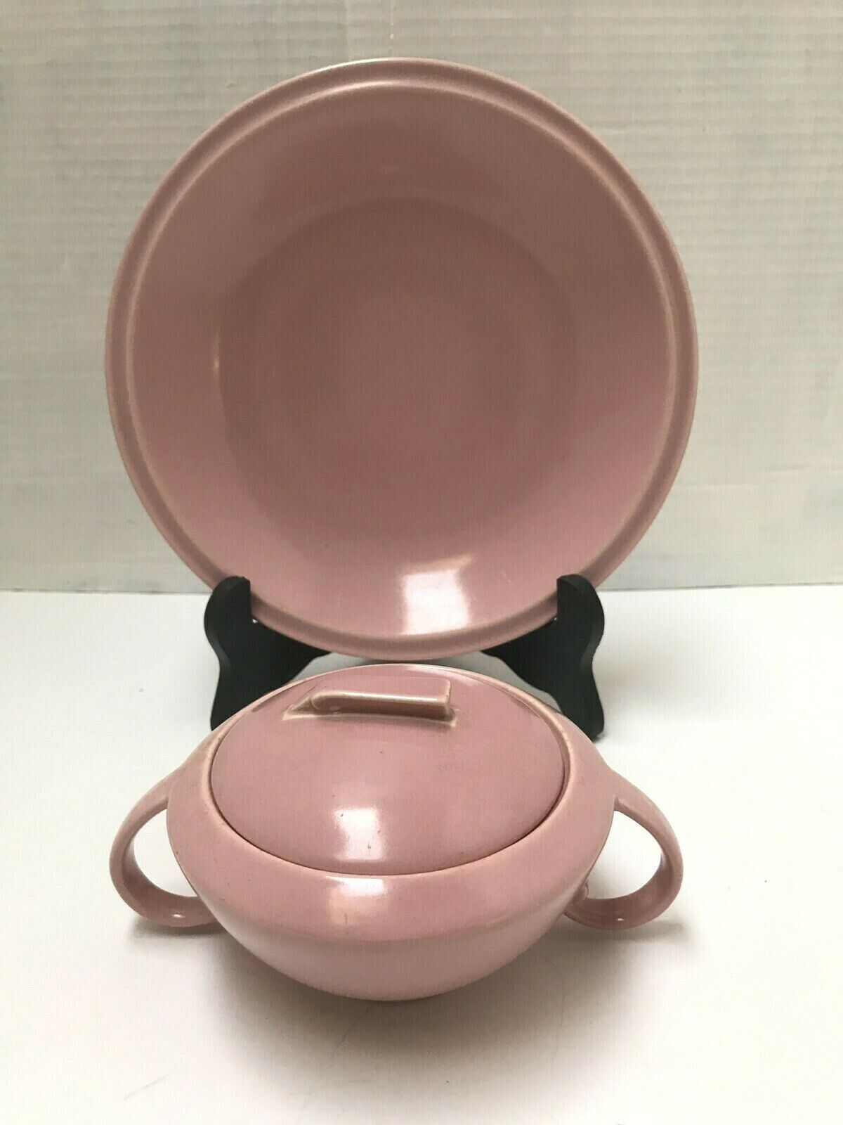 Vintage Vernon Kilns Ultra California 8 1/4" Carnation Bowl Sugar Metlox Pink