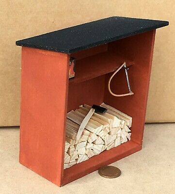 1:12 Scale Firewood Storage Shed With A Saw & Axe Tumdee Dolls House Miniature