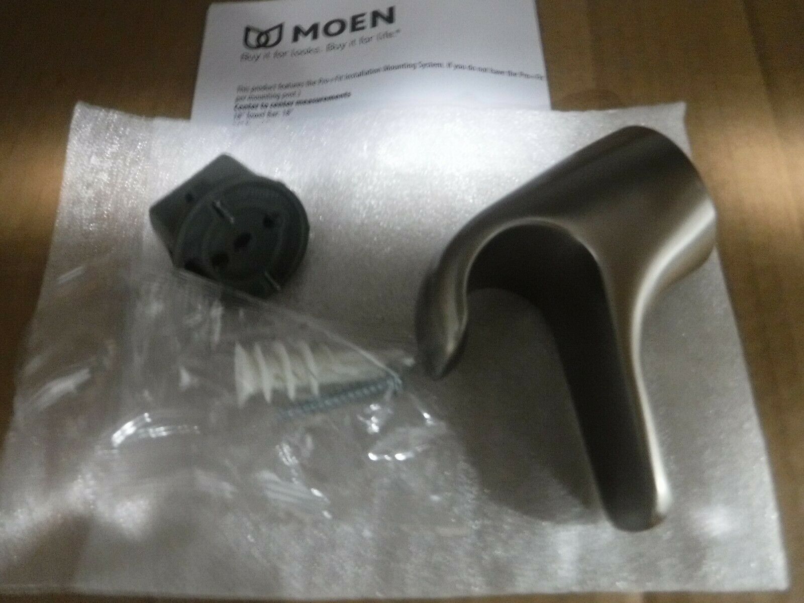 Moen Yb2403bn Brushed Nickel Robe Hook From The Method Collection New.